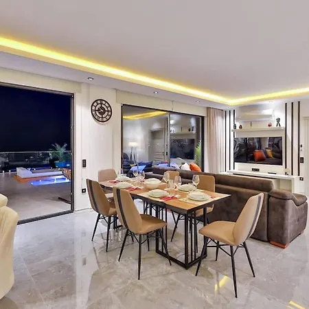 2 Bedrooms, 2 Beds, 2 Baths With Stunning Sea Views, Your Perfect Booking Escape Villa *
