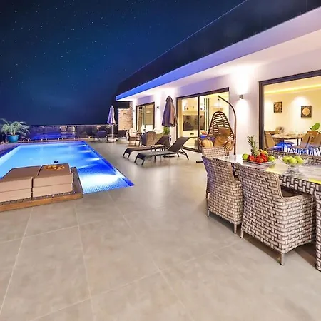 2 Bedrooms, 2 Beds, 2 Baths With Stunning Sea Views, Your Perfect Booking Escape * Kalkan